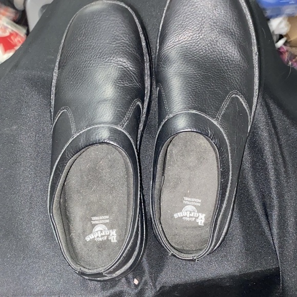 Dr. MARTENS AIRWAIR Men's SIZE 12 Black Leather Shoes.GOOD CLEAN CONDITION - Picture 6 of 16